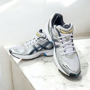 ASICS Gel 250-TR Men’s Silver & Blue Athletic Shoes Size US 9.5 EUR 43 (27.5 cm)